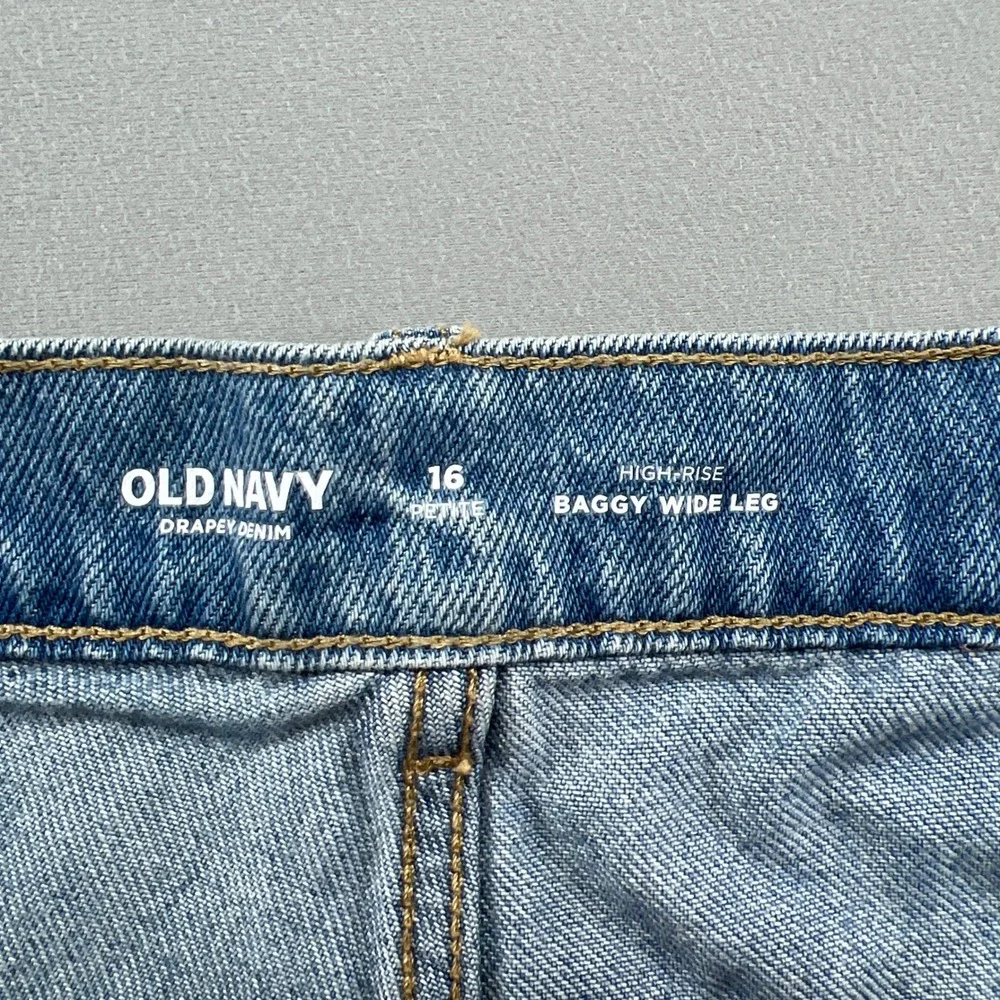 Old Navy Baggy Jeans Women 16 Petite Blue Drapey Denim Cotton High Rise Wide Leg
